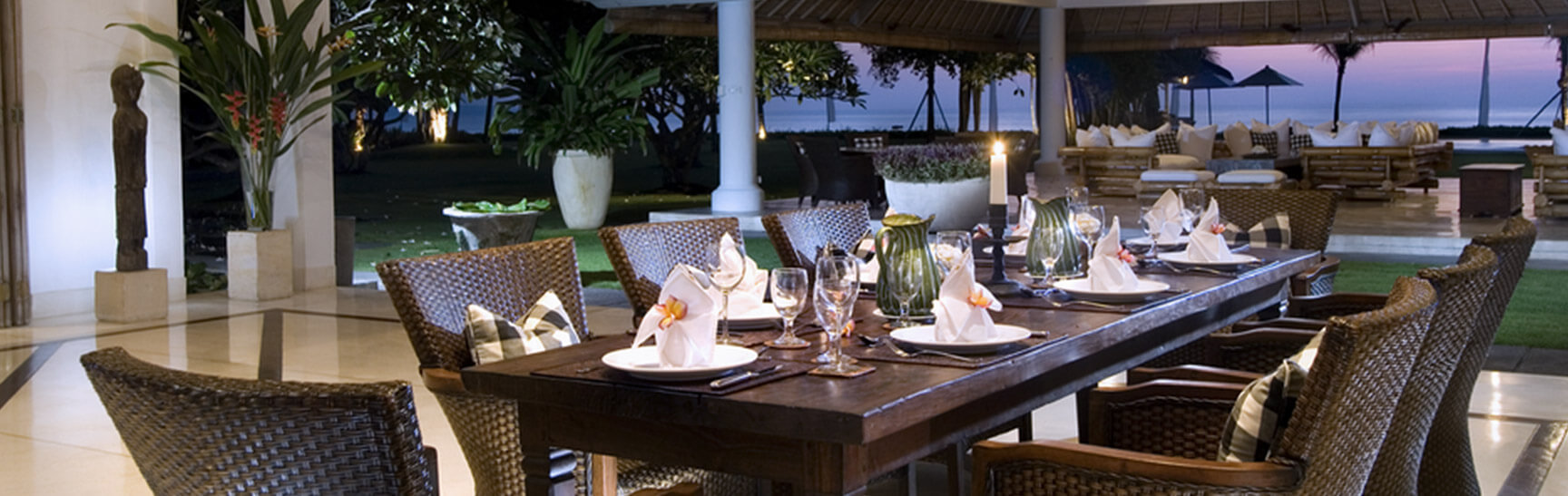 Atas Ombak - Dining room