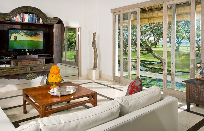 Atas Ombak - Entertainment room